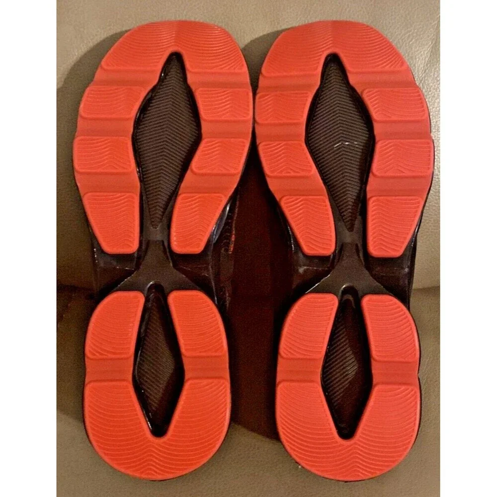DYKHMILY Steel Toe Shoes for Men 7.5 or Women 9 Comfortable Non Slip Work Shoes
